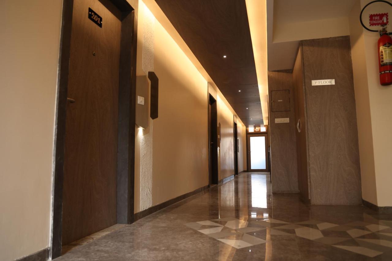 Hotel Pinaka Inn 러크나우 외부 사진