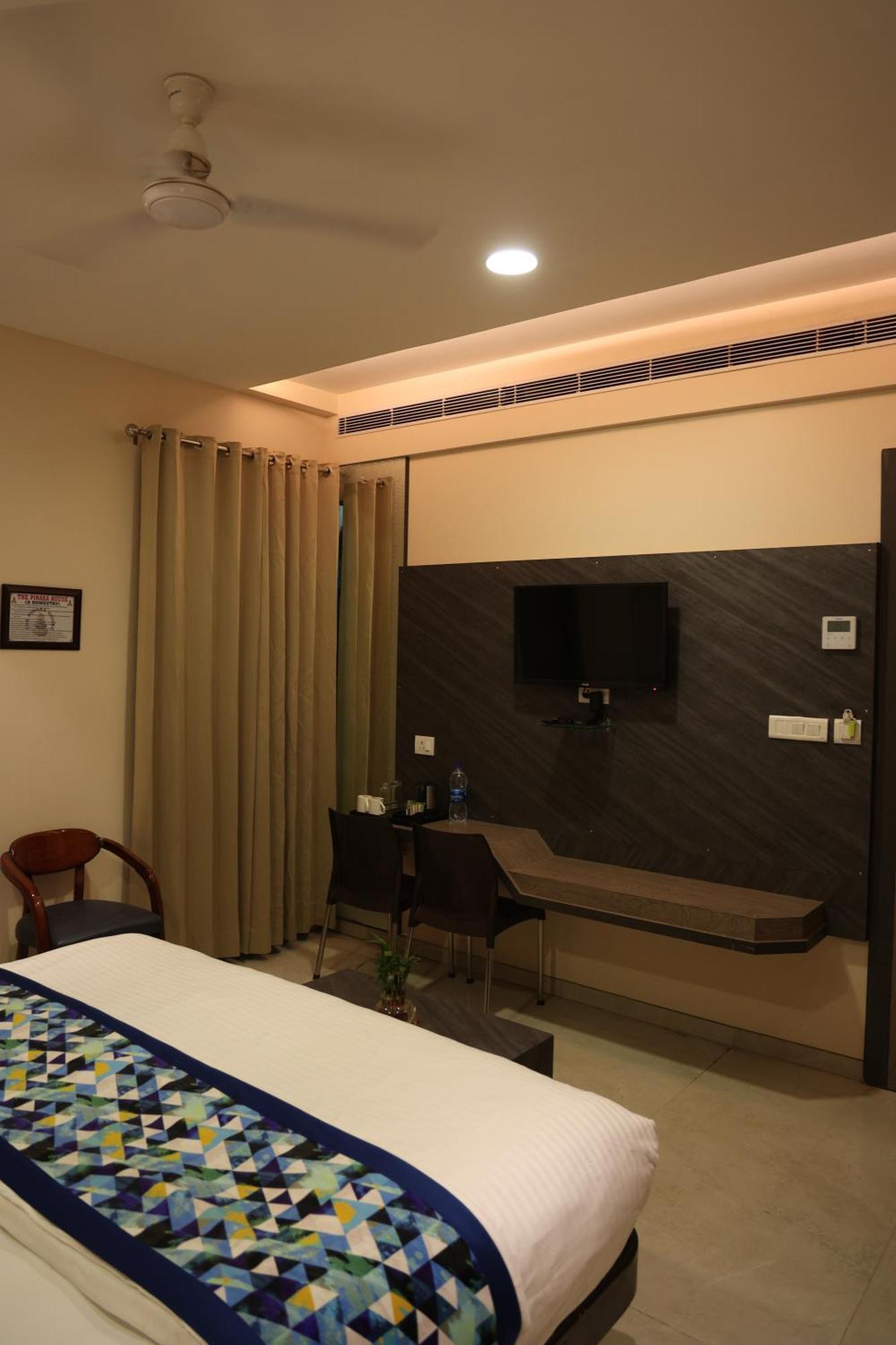 Hotel Pinaka Inn 러크나우 외부 사진