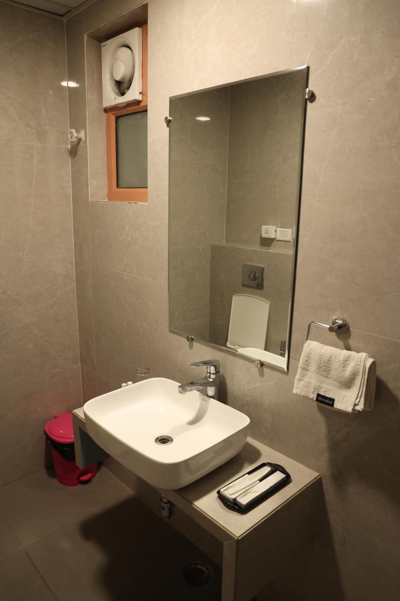 Hotel Pinaka Inn 러크나우 외부 사진